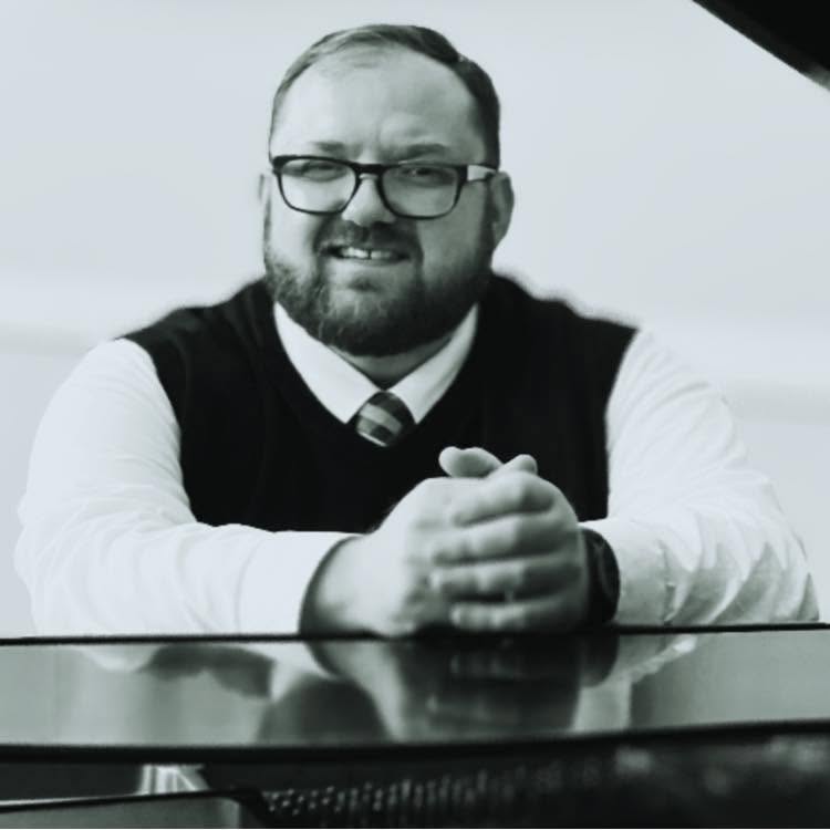 Nic Patterson, pianist and artistic director